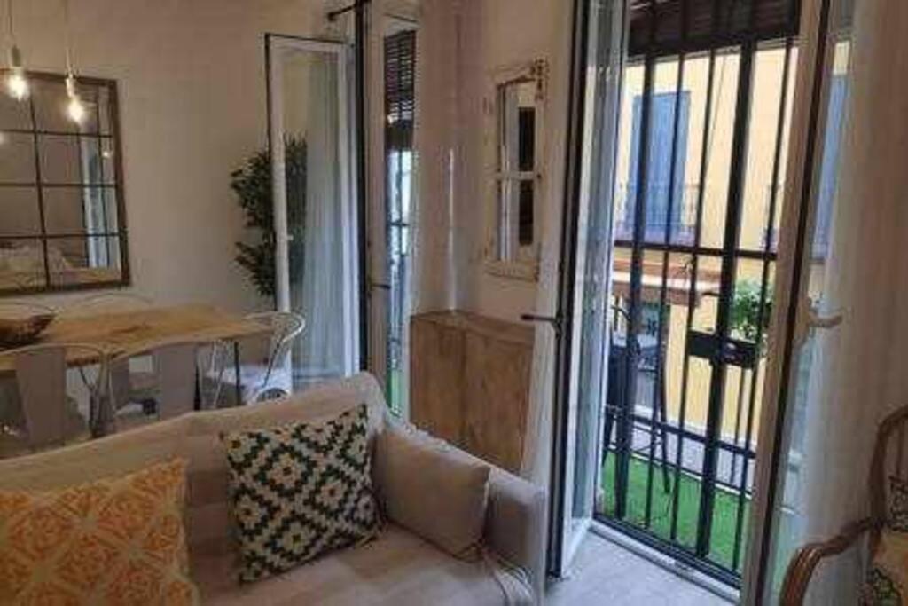 Isg Apartments Alameda 2 Dormitorios Siviglia Esterno foto