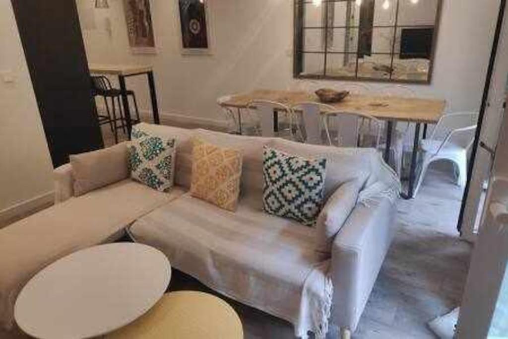 Isg Apartments Alameda 2 Dormitorios Siviglia Esterno foto