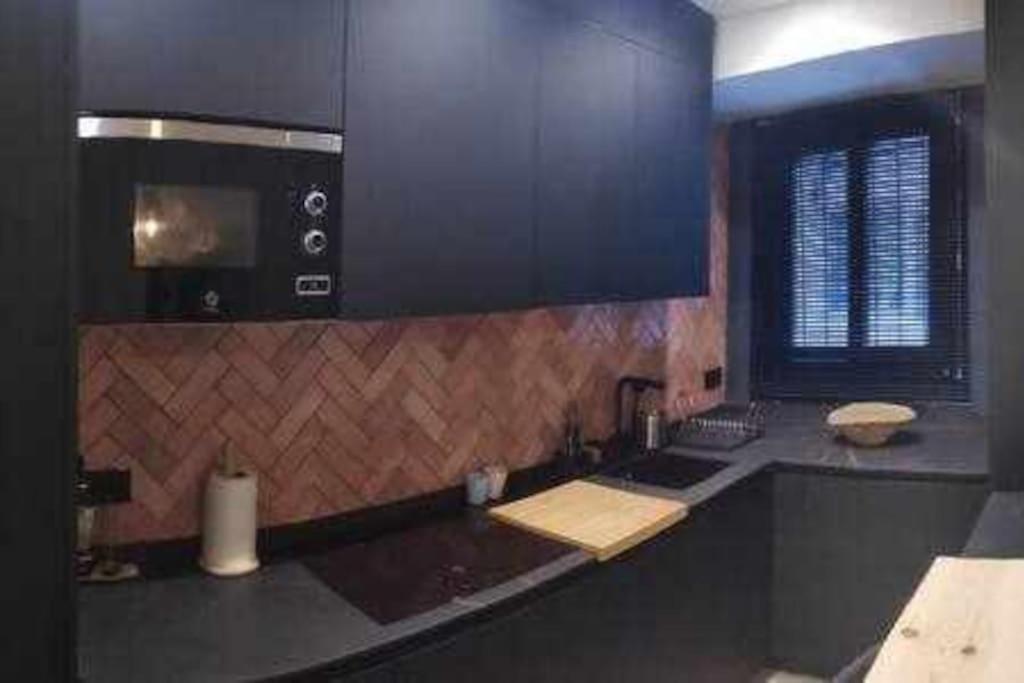 Isg Apartments Alameda 2 Dormitorios Siviglia Esterno foto