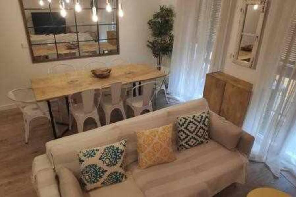 Isg Apartments Alameda 2 Dormitorios Siviglia Esterno foto